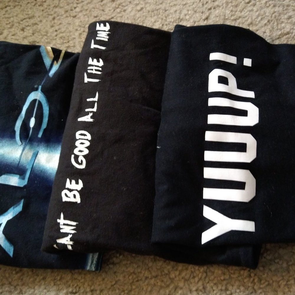 BUNDLE 3 CHARACTER T-SHIRTS - HALO 4/YUUUP/CAN'T BE GOOD M/L - Picture 8 of 8